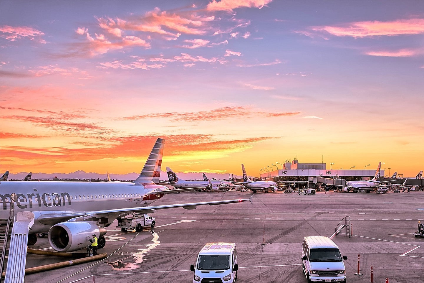 Flight Information Control System For a Top-10 Airport