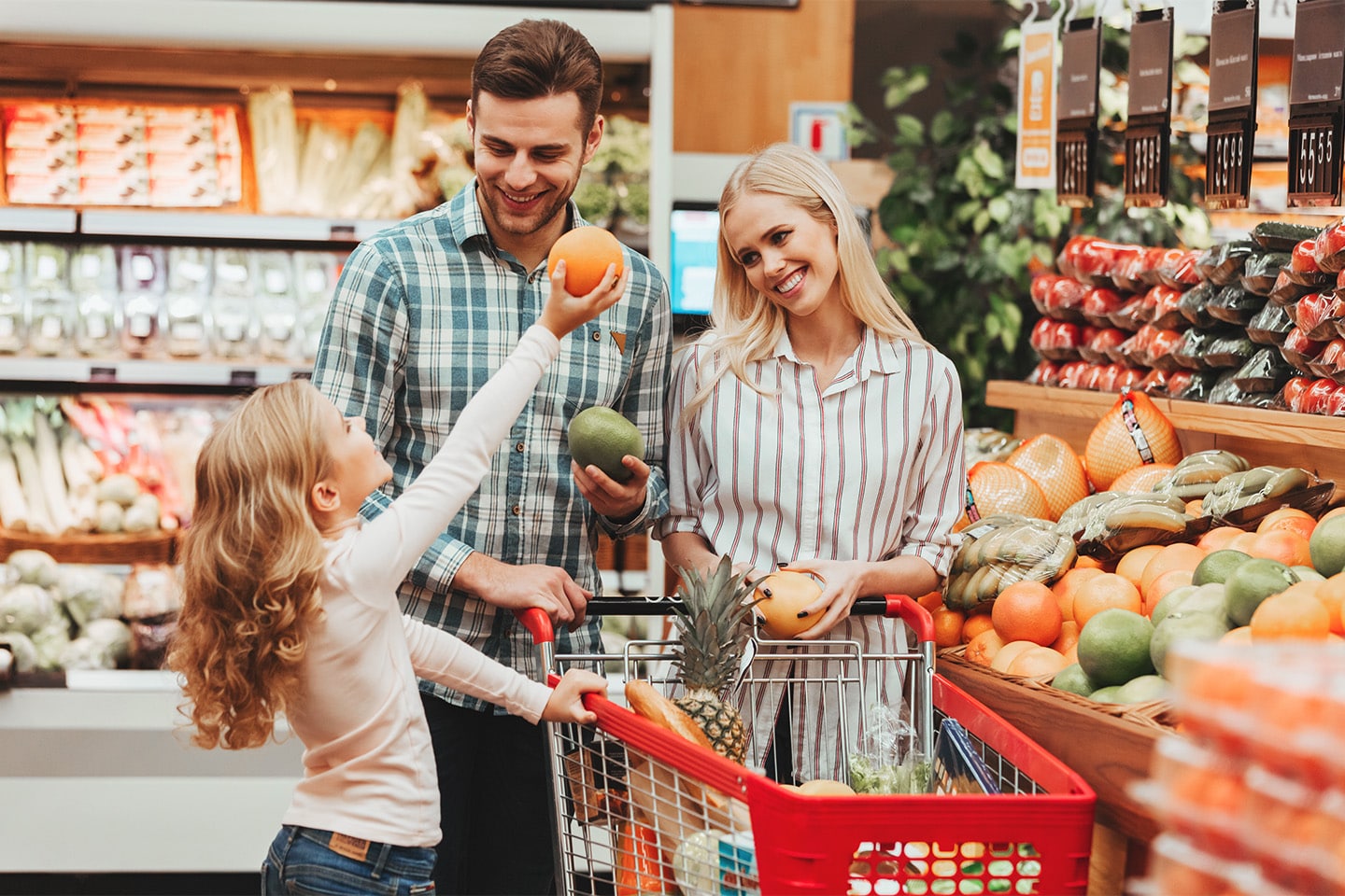 Shopping Guide App For a Retail Chain With 60+ Supermarkets