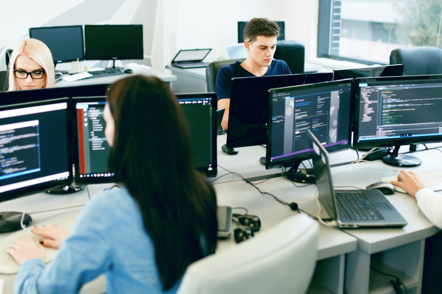 Online Website Builder For a Software Company